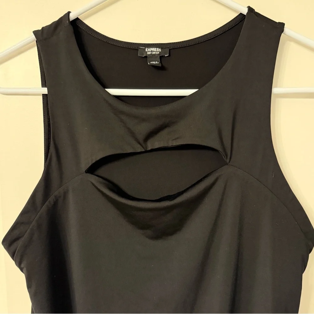 Nwot EXPRESS Body Contour Chest Cutout Black Bodysuit - Picture 3 of 4